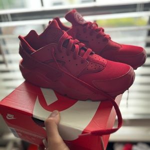 Nike Air Huarache Run Ultra SE